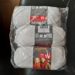 Bernat Softee Chunky .Lot of 3 brand skeins.​​ - WHITE - NEW